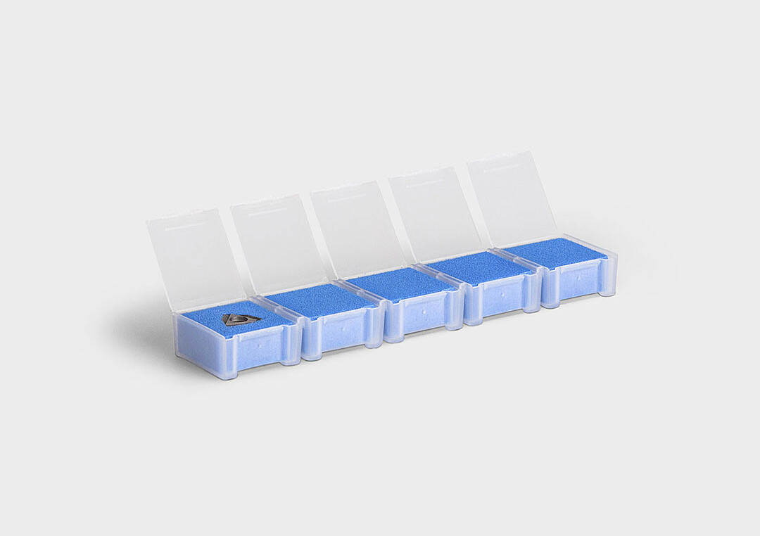 InsertSplitBox: a multiple packaging system with individual detachable units.