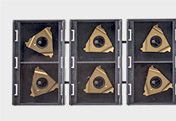 Soluzioni di imballaggio in plastica per inserti.